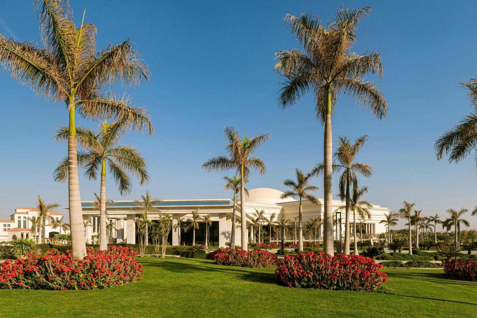 开罗瑞吉阿尔玛萨酒店 外观 照片 The Palm Beach Convention Center